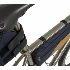 AGU Venture Steltaske Medium Blå/Armagnac 14 AGU Venture Steltaske Medium Blå/Armagnac -Cykelanhængere Butik AGU Venture Steltaske Medium BlaaArm 1658399722 03